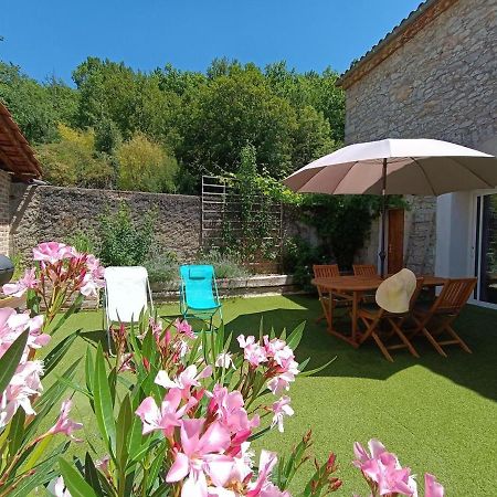 Maison Sur Le Lot Saint-Vincent-Rive-d'Olt Екстер'єр фото