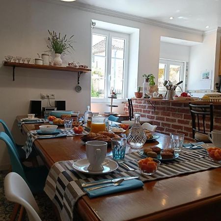 Maison Sur Le Lot Saint-Vincent-Rive-d'Olt Екстер'єр фото