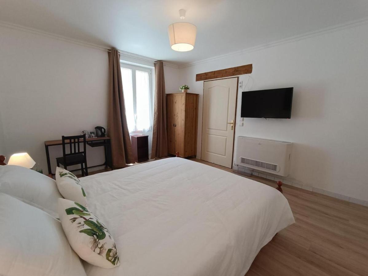 Maison Sur Le Lot Saint-Vincent-Rive-d'Olt Екстер'єр фото